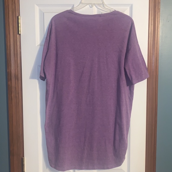 Set of 2 LulaRoe Long T-shirts. - Picture 5 of 6